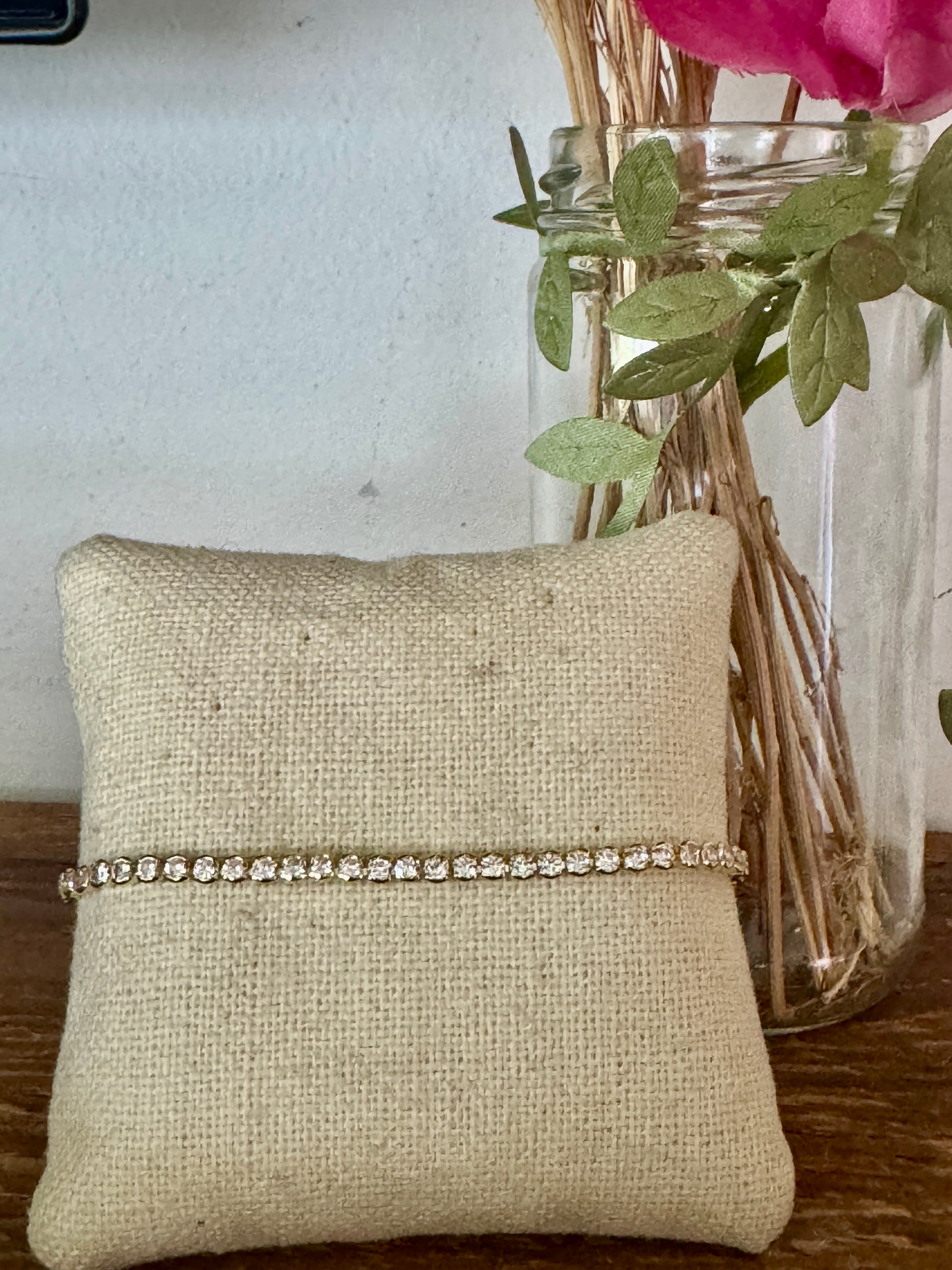 CZ Bezel Adjustable Pull Tie Bracelet-Gold