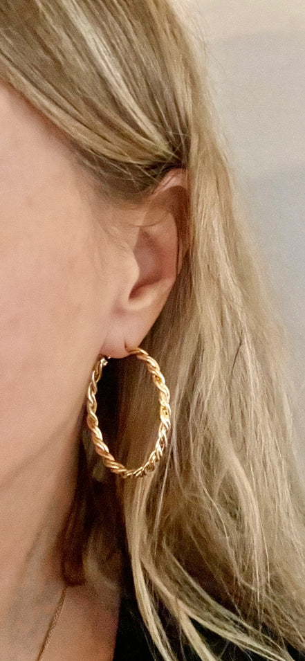 Twist Hoop Set-Gold