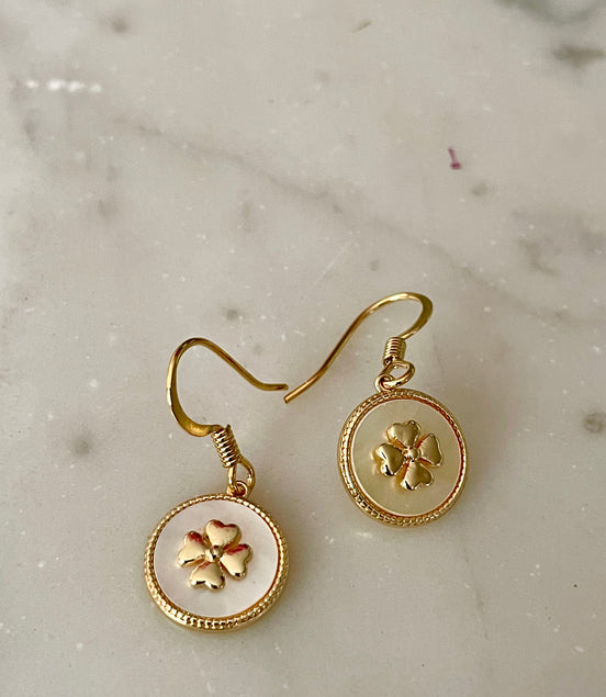 Clover/Mother of Pearl Earrings