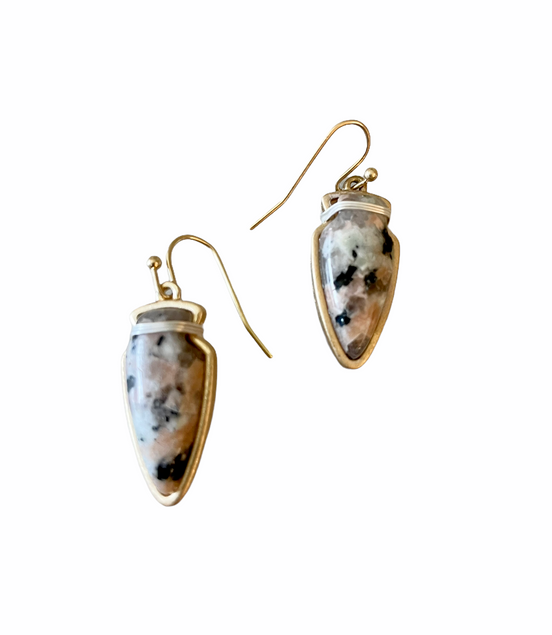 Arrowhead Store Earring-Ivory Fleck