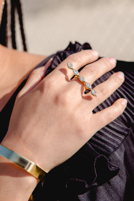 Maxi Aurelia Ring