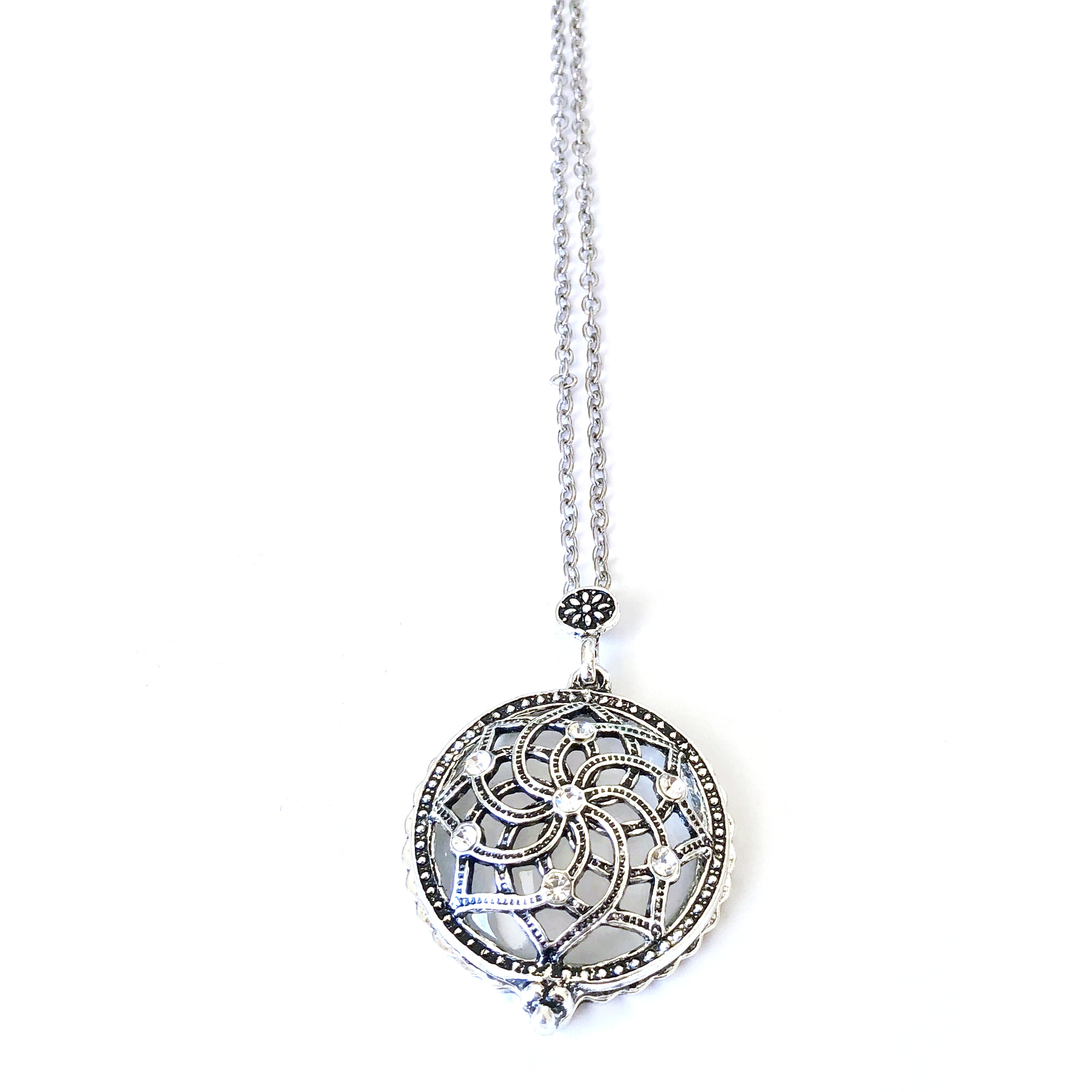 The Fast Flash! Silver Crystal Magnifier Necklace