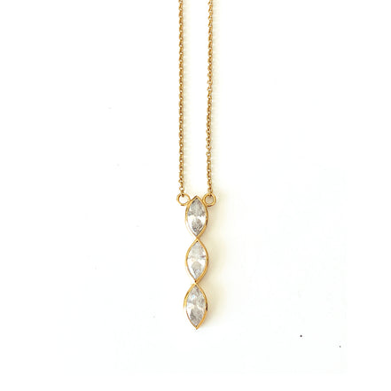 Aurelia Line Necklace